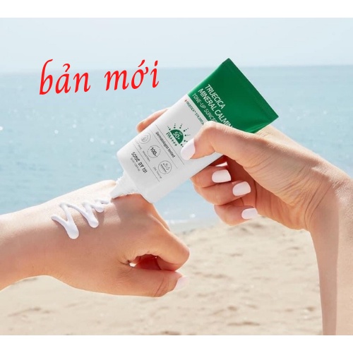 Kem Chống Nắng Some By Mi Truecica Mineral 100 Calming Suncream SPF50+/PA++++ 50ml hỗ trợ ngăn ngừa mụn