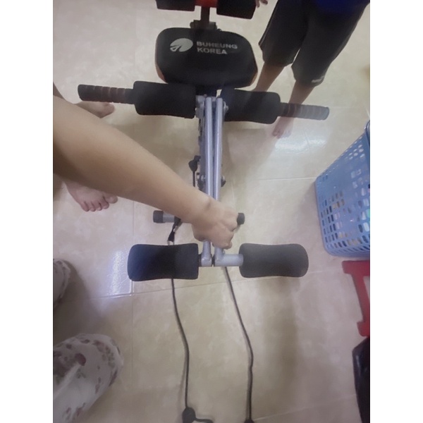 Máy tập thể dục đa năng tại nhà.