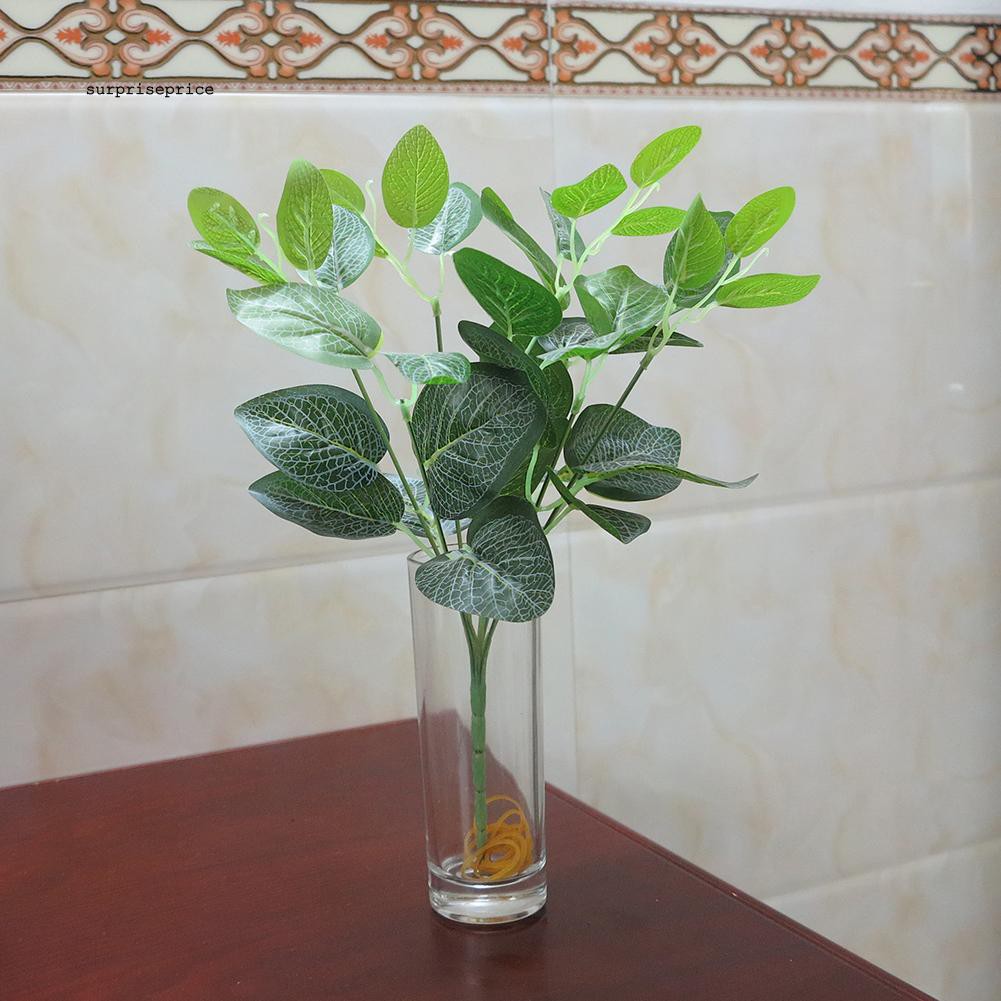 Cây nhân tạo dùng để trang trí