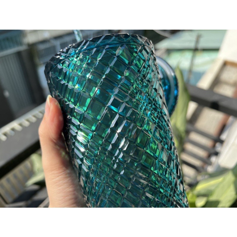 LY KIM CƯƠNG SANG TRỌNG