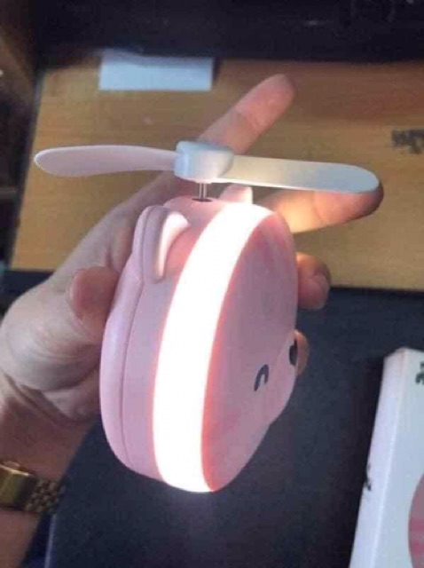 Quạt mini hình lợn 3 in1 ( đèn - quạt -gương)