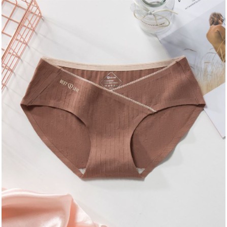 Quần Lót Cotton Kháng Khuẩn Giấu Viền Cạp Chéo P157