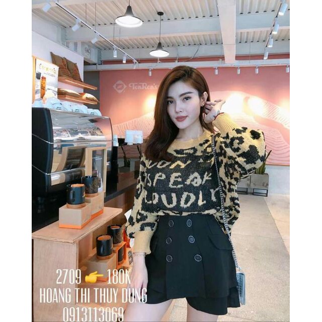 Quần váy đen 6 nút