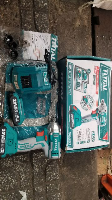 máy siết bulong pin 20v total hàng chính hãng