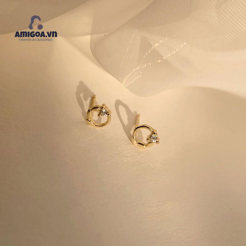 Khuyên Tai Hình Vương Miện Đính Đá Zircon Dễ Thương Cho Nữ