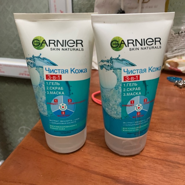 Sữa rửa mặt Garnier