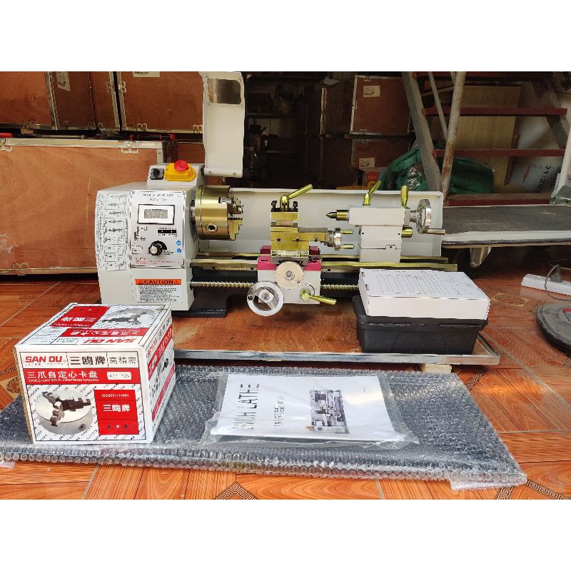 Máy tiện mini WM210V