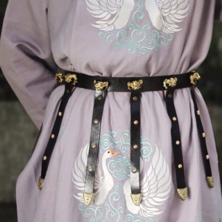 Thắt lưng cổ trang dây dài