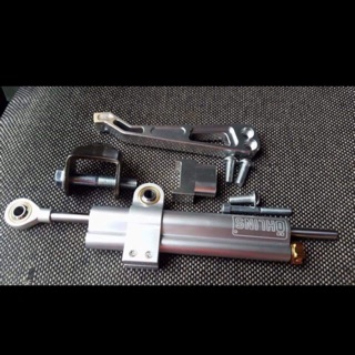 Trợ lực sườn và cổ Ohlins