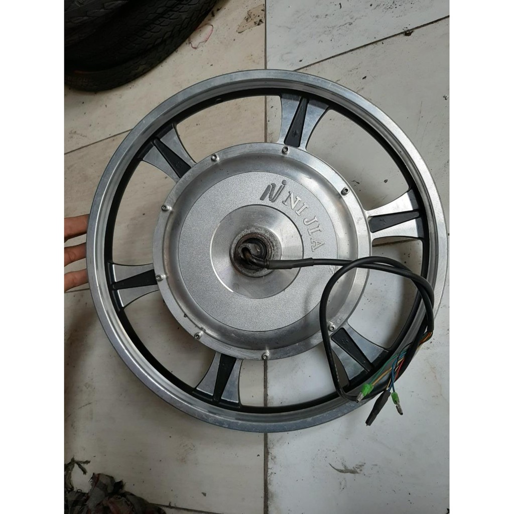 Động cơ xe điện vành đúc 18x2.125 và 18x2.5 hàng tháo xe