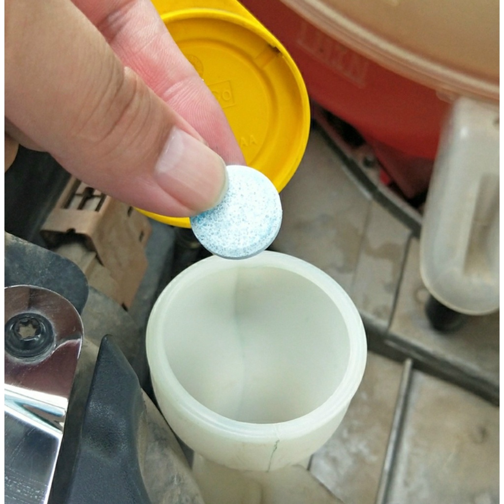 Viên Sủi Rửa Kính Xe Ô tô - Viên Pha Nước Rửa Kính Xe - Làm Sạch Vết Bẩn Trên Đồ Đạc