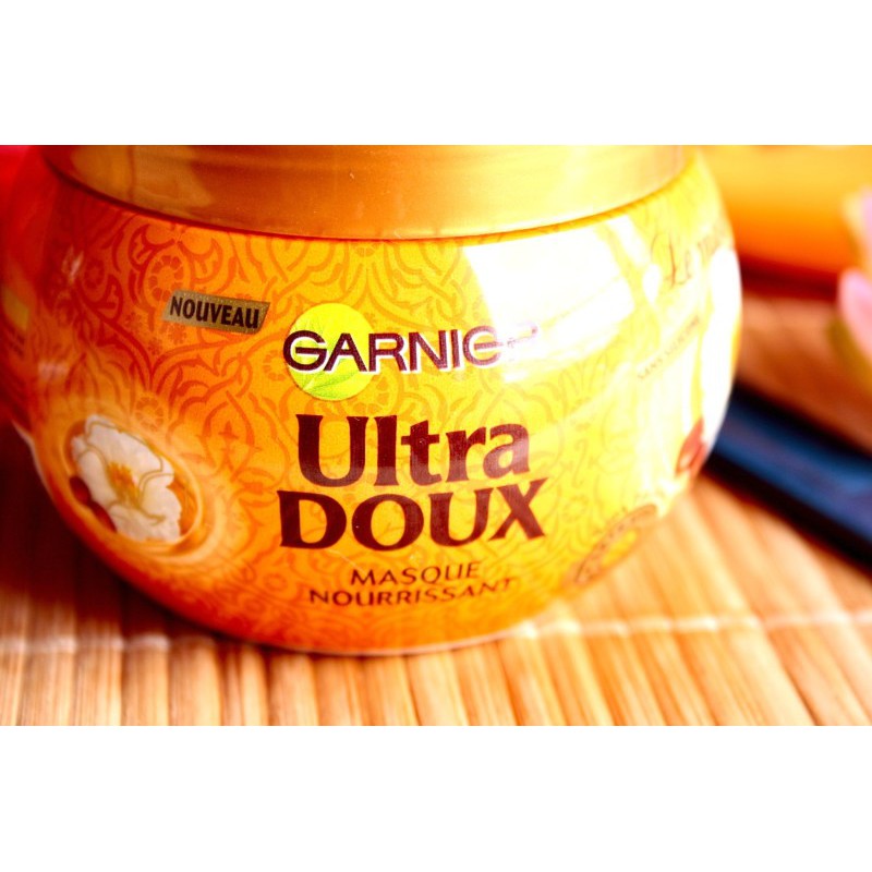 Ủ tóc GARNIER Ultra Doux Hoa trà và dầu argan