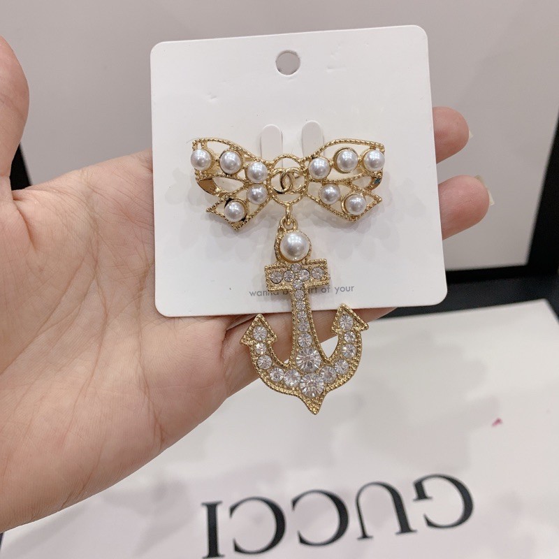 Cái áo hình thật