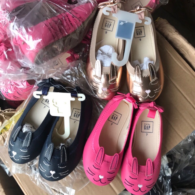 GIÀY GAP MÈO DƯ XỊN