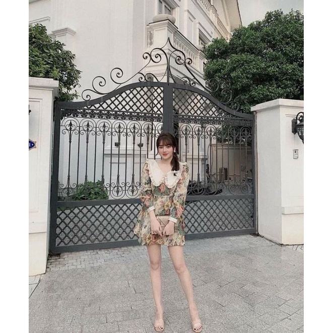 ĐẦM GẤM CỔ SEN TAY PHỒNG