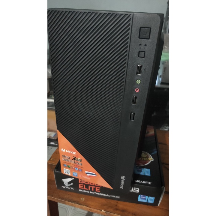 Thùng PC i7-6700 ram DR4 8GB ssd 120GB HDD 250GB vỏ New  i7-6700 cpu i7-6700 chip i7-6700