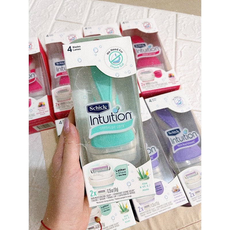 DAO CẠO SCHICK INTUITION ĐẦU BƠ KÈM REFILL