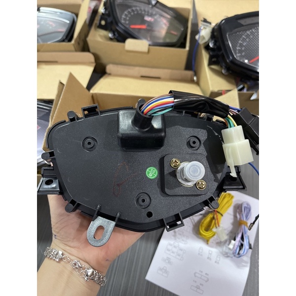 Đồng hồ Uma gắn Sirius, Ex nhỏ