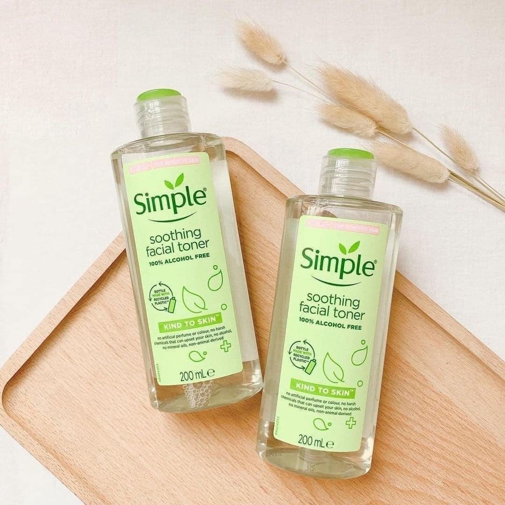 Nước Hoa Hồng Simple Kind To Skin Soothing Facial Toner 200ml