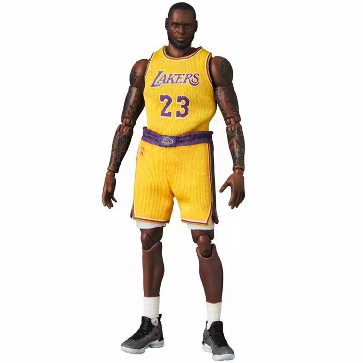 MÔ HÌNH NGÔI SAO BÓNG RỔ NBA LEBRON JAMES SỐ 23 MAF 127 khớp cử động được 1/12 17cm