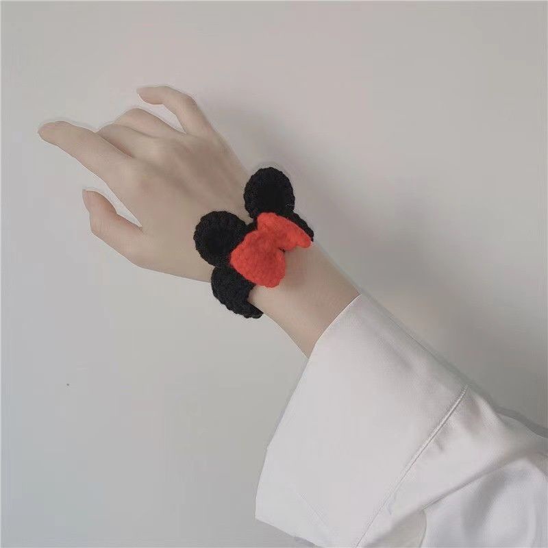 vòng đeo tay đan len thiết kế hình thú ếch, cà rốt, tai thỏ, gấu, dâu tây...dễ thương | BigBuy360 - bigbuy360.vn