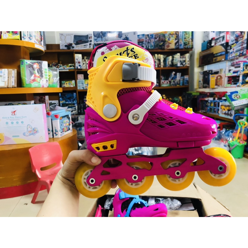Giày patin trẻ em đèn led Kingfly W198 tặng kèm bảo hộ bảo vệ chân tay(THẠCH THẢO TOYS)