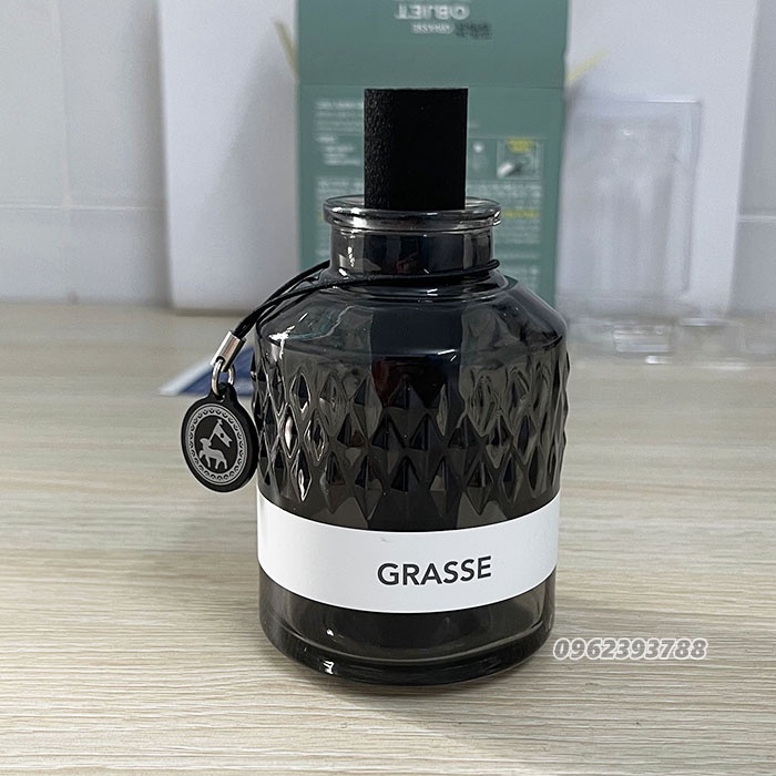 Nước hoa ô tô xe hơi Grasse White Musk