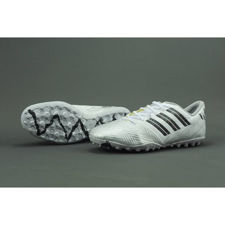 Giày bóng đá Adidas Nemeziz TF 2017 (mẫu 1)