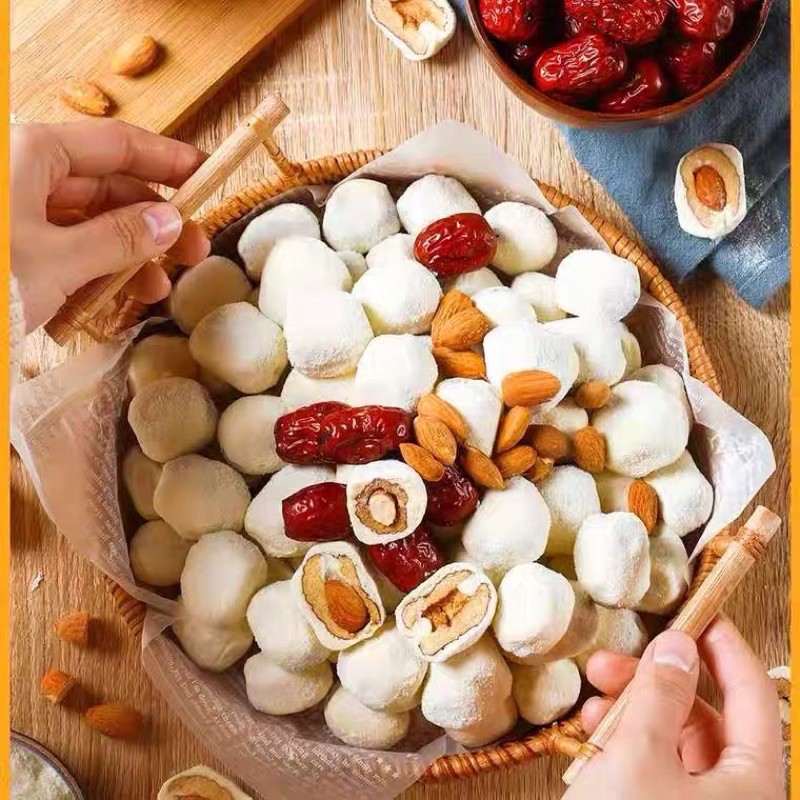 [SIÊU NGON] Kẹo Marshmallow Táo đỏ hạnh nhân - Túi 200gram (~19 viên)