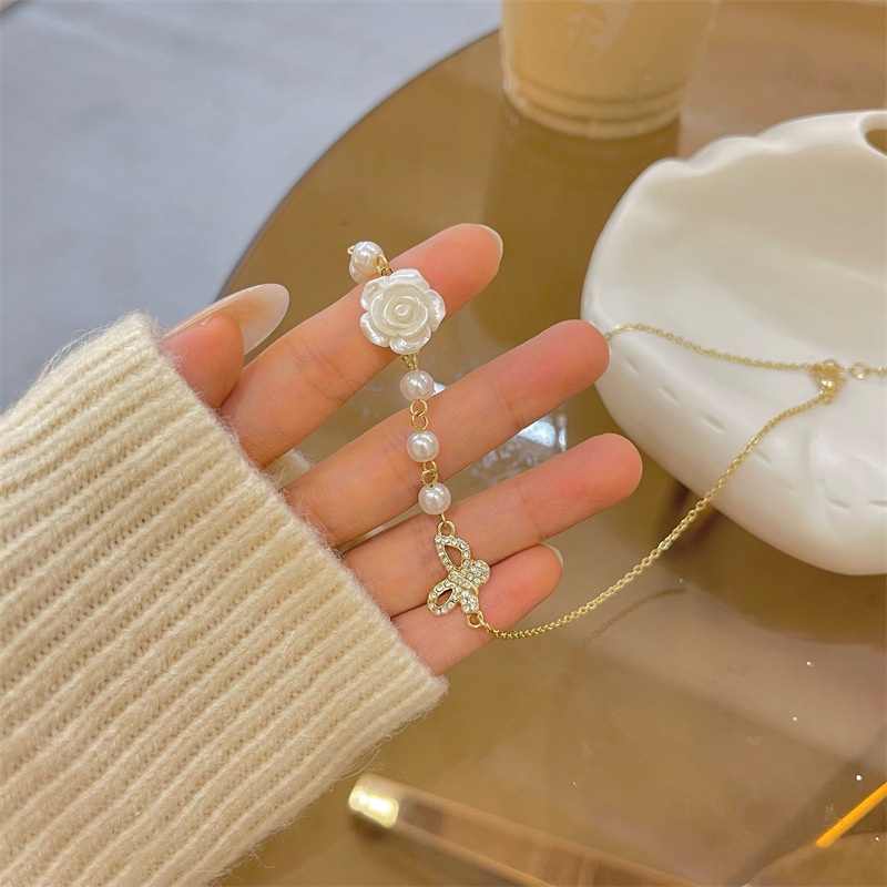 Vòng Cổ Choker Ngọc Trai Thắt Nơ Phong Cách Cổ Điển
