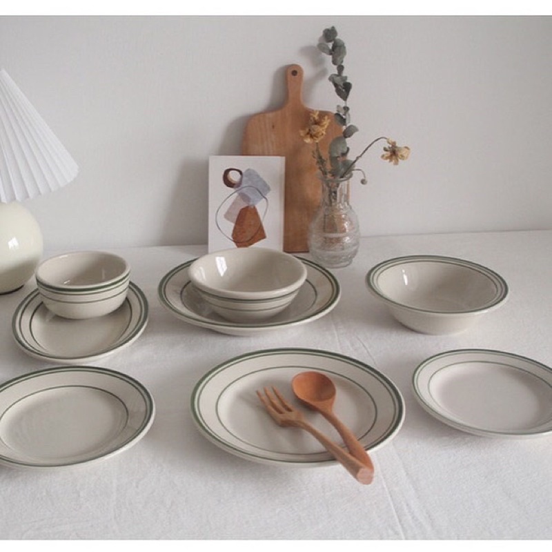 Tô đĩa viền chỉ xanh vintage