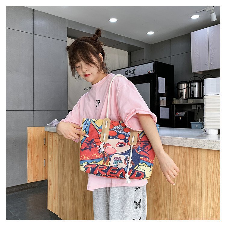 Túi tote đeo vai thời trang hoạ tiết cỡ lớn đựng laptop đi học đi chơi LABOMA DC013