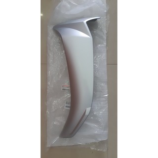 Cánh yếm ngoài zin Sirius bạc mờ