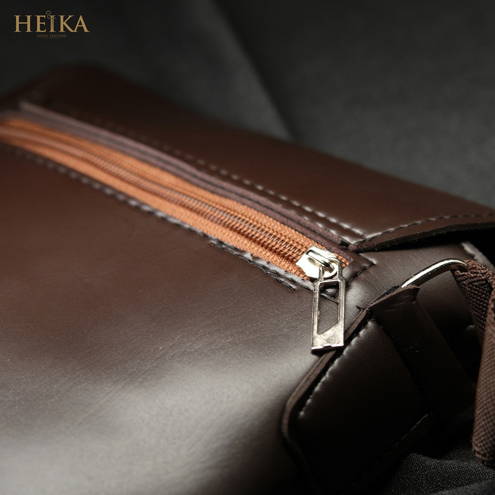 Túi đeo chéo nam nhỏ tiện dụng thương hiệu Heika | BigBuy360 - bigbuy360.vn