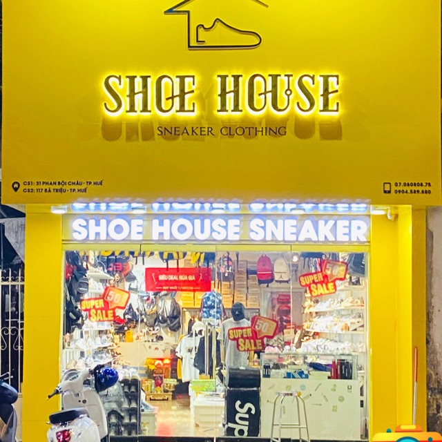 SHOE HOUSE STORE