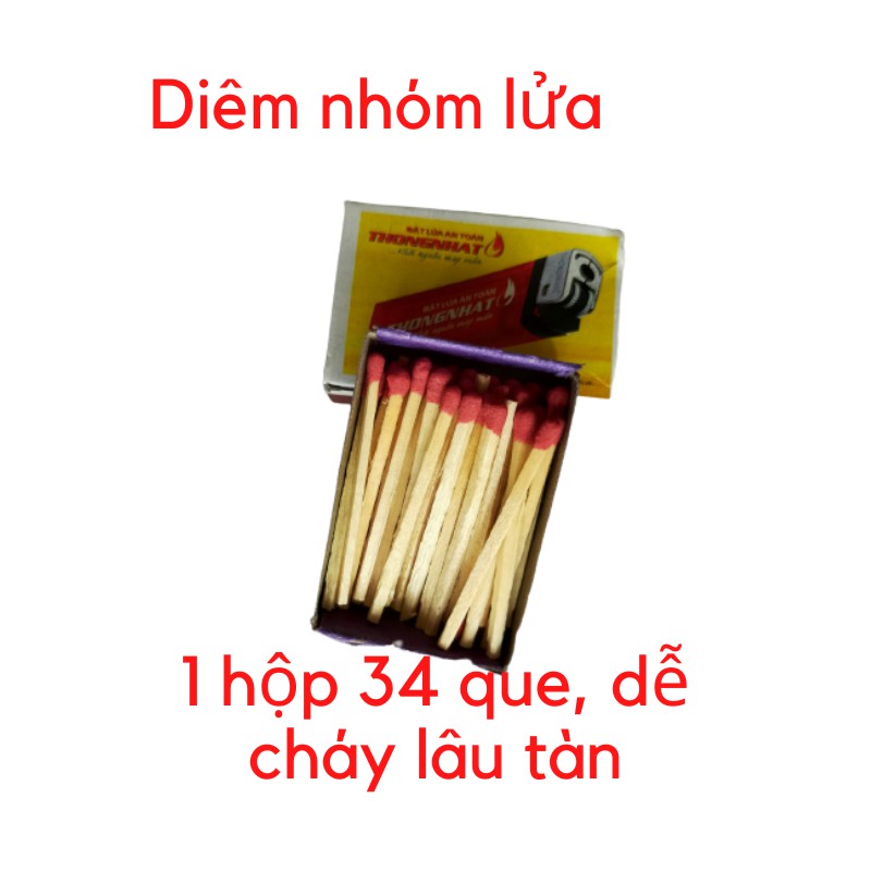 Diêm mồi lửa và xác mía nhóm than bếp than có quạt Trí Việt