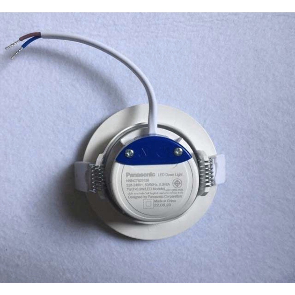 Đèn led âm trần chiếu điểm Panasonic, dòng Spotlight DN Series điều chỉnh góc chiếu - hàng chính hãng