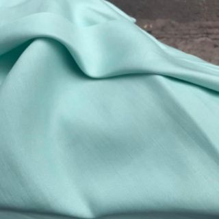 Vải linen ướt màu xanh mint.