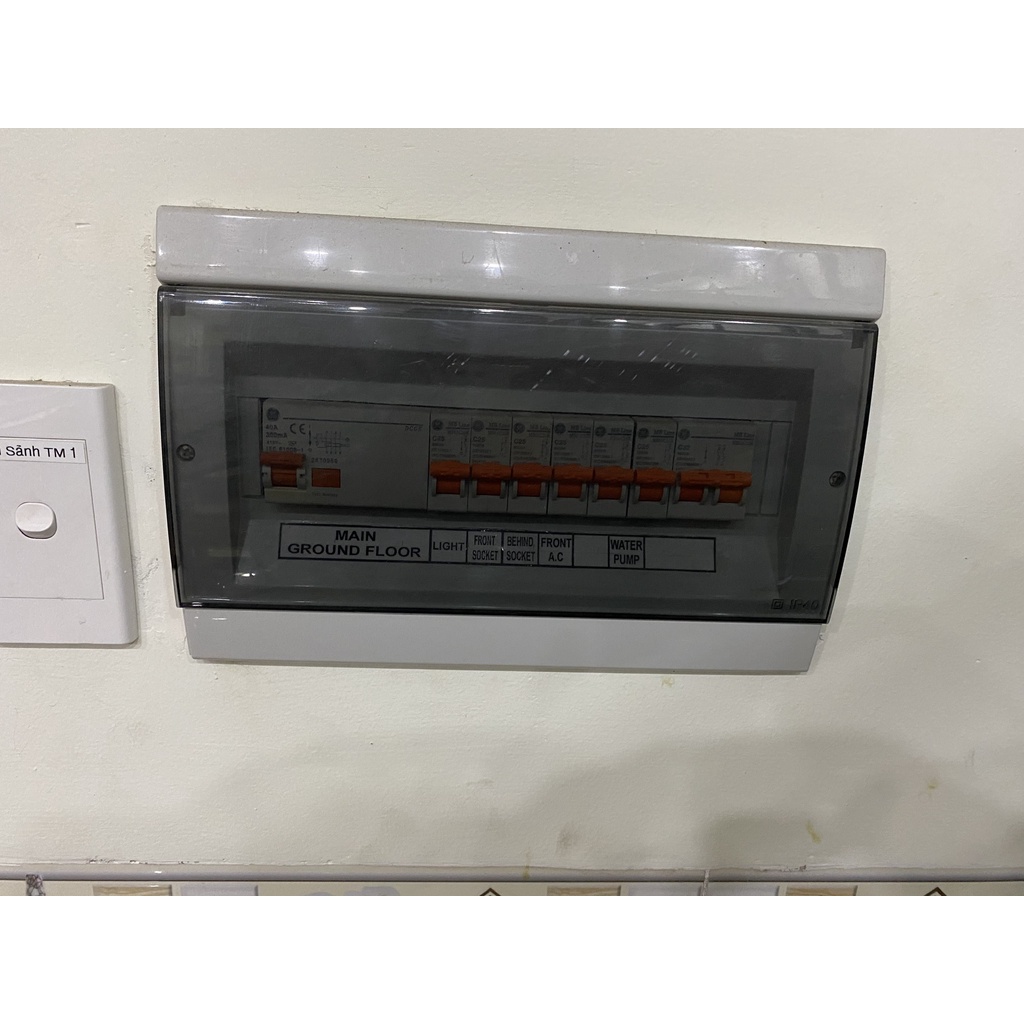 Tủ điện - Tủ nhựa Âm tường GE