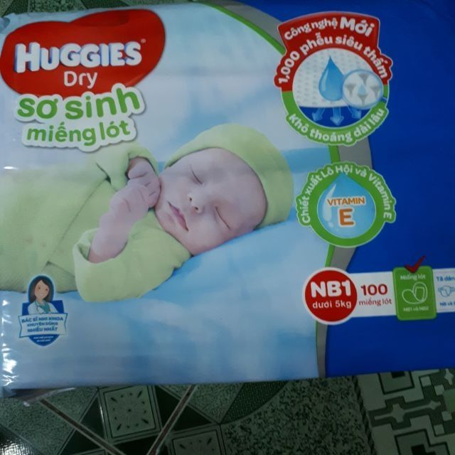 (Tặng gấu bông)Combo 2g miếng lót sơ sinh Huggies Newbor1 100 miếng