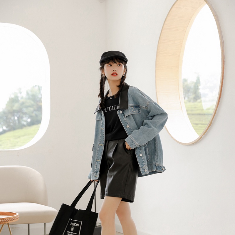 Áo khoác denim IELGY dáng rộng thêu họa tiết cá tính thời trang cho nữ