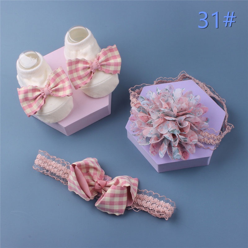 Set 3 Băng Đô Nơ + Vớ Xinh Xắn Dành Cho Bé Gái