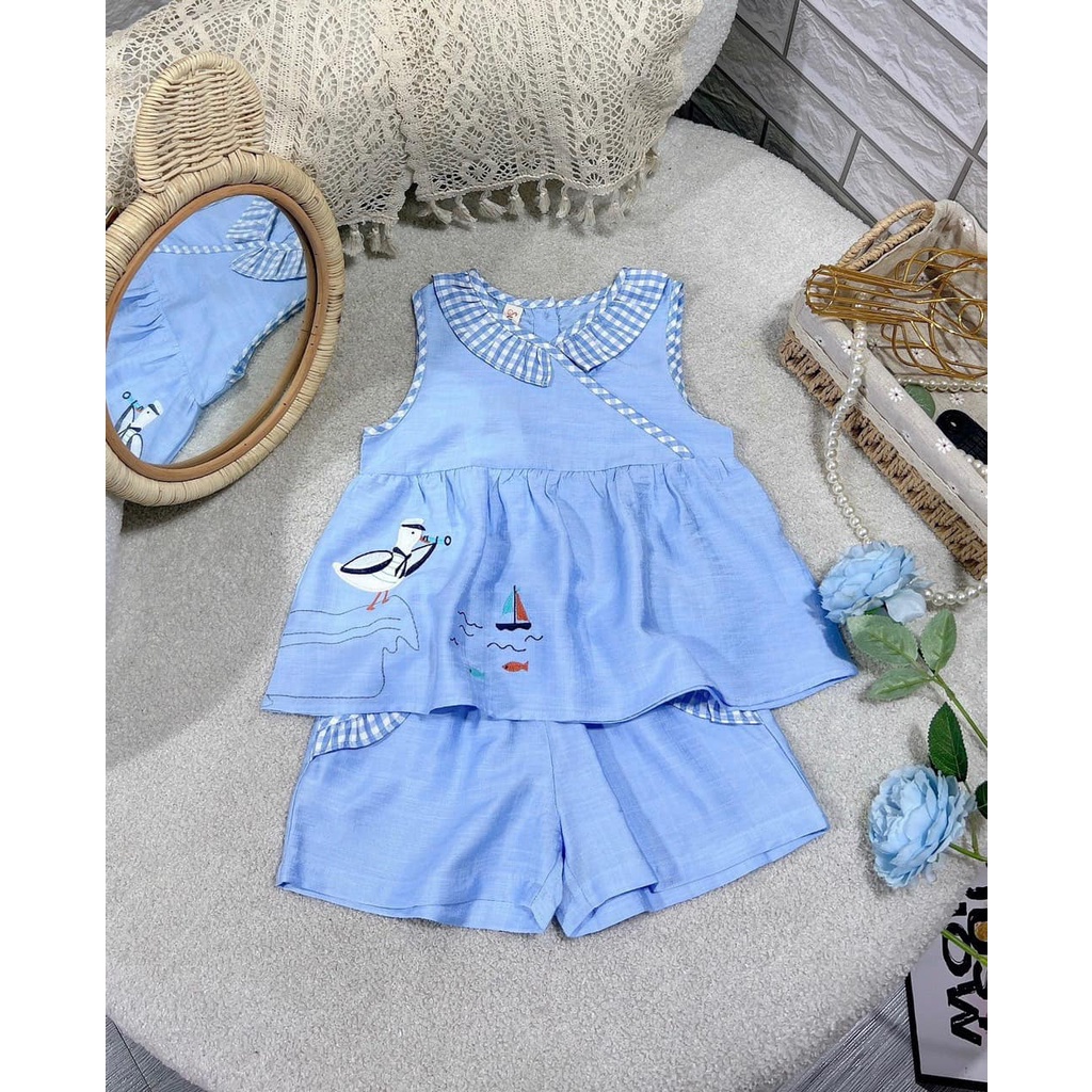 Sét bộ đũi tơ thêu bé gái .