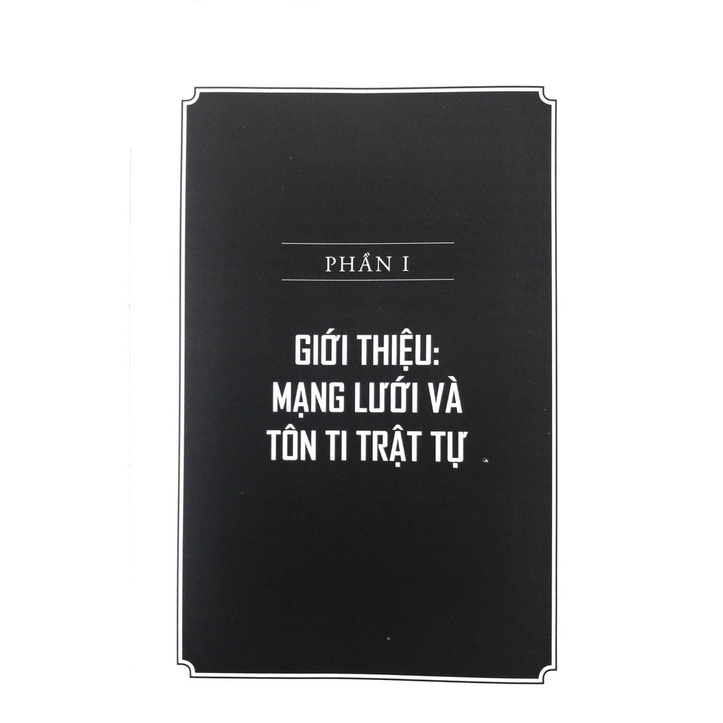 Sách Quảng Trường Và Tòa Tháp
