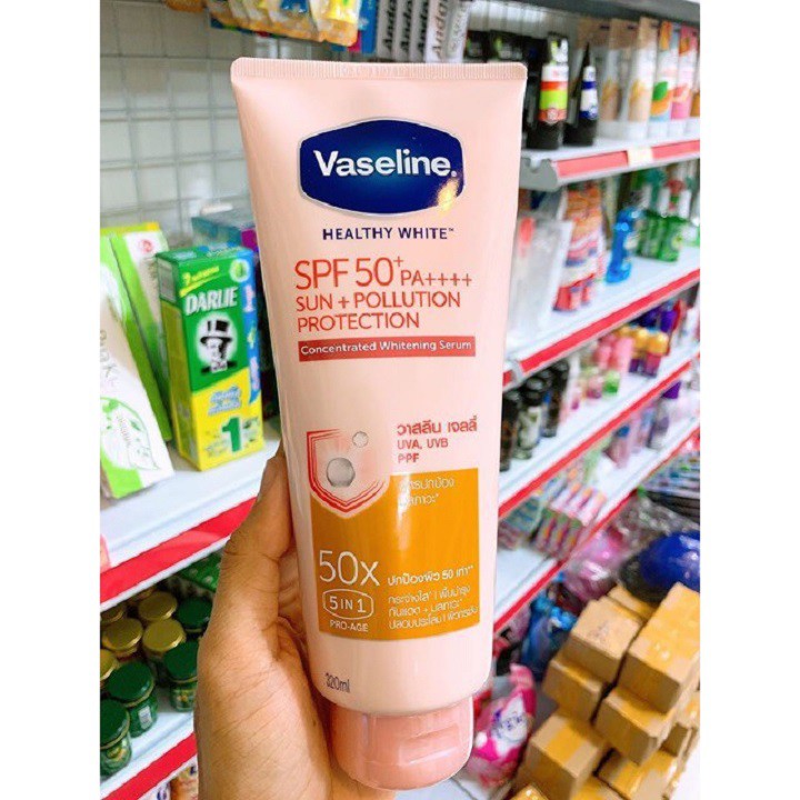 Dưỡng thể chống nắng Vaseline Thái 50X Healthy White SPF50+PA++++ 320ml | BigBuy360 - bigbuy360.vn