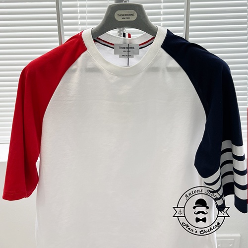 Áo Phông Thom Browne Tay Xanh Đỏ 4 Vạch