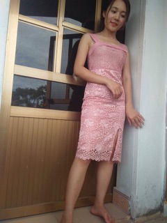 Đầm thiết kế body
