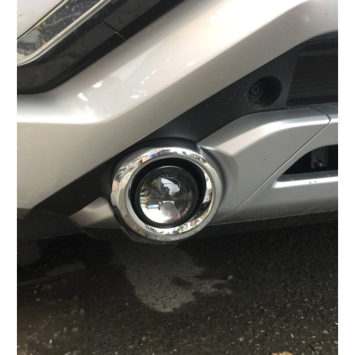 Ốp viền đèn gầm trước Mitsubishi Xpander 2018 - 2019