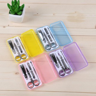-Bộ bấm móng tay 4 món (bán xả lỗ)