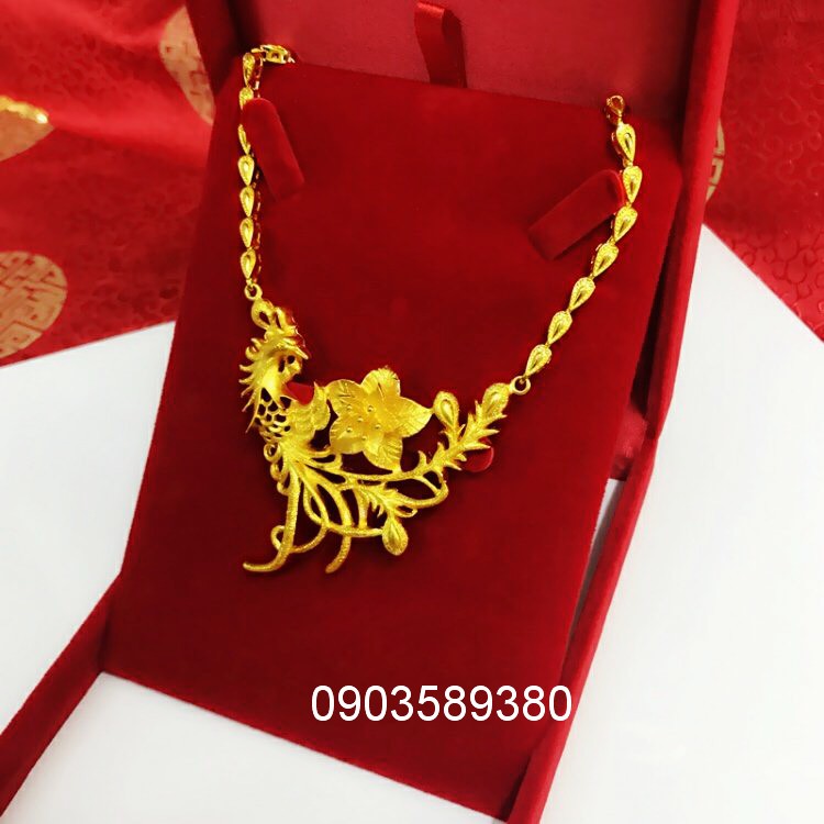Hộp nhung đựng trang sức vòng kiềng cưới